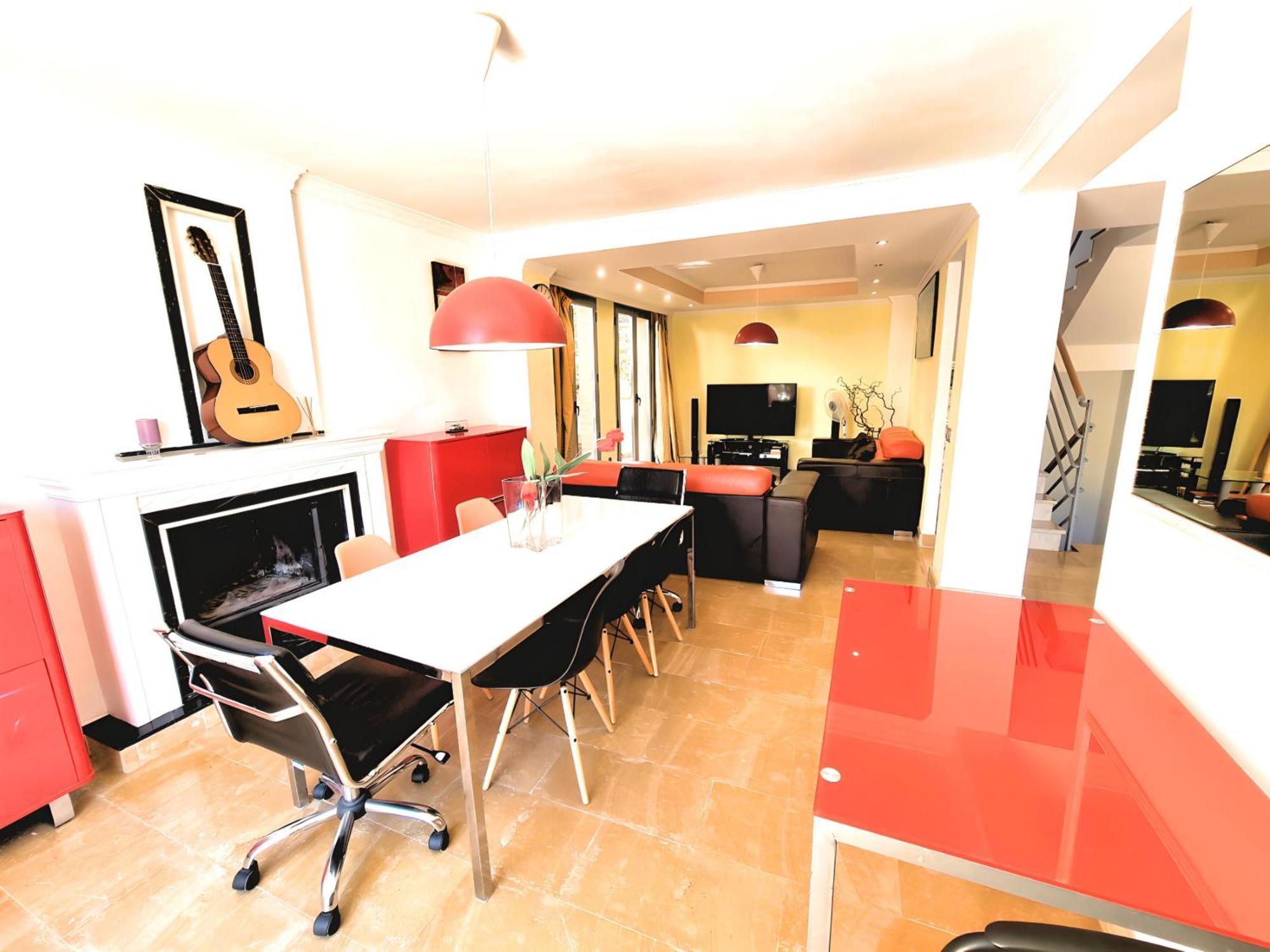 Stunning Home With Outdoor Swimmingpool, 4 Bedrooms And Wifi Benalmádena Esterno foto