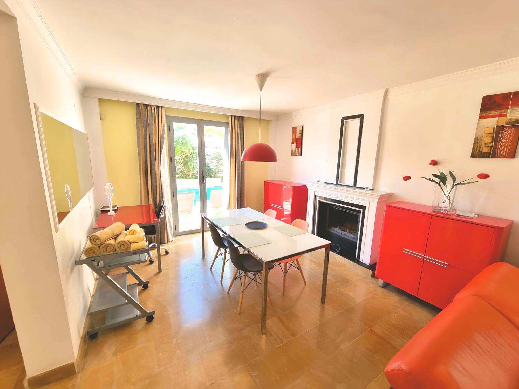Stunning Home With Outdoor Swimmingpool, 4 Bedrooms And Wifi Benalmádena Esterno foto