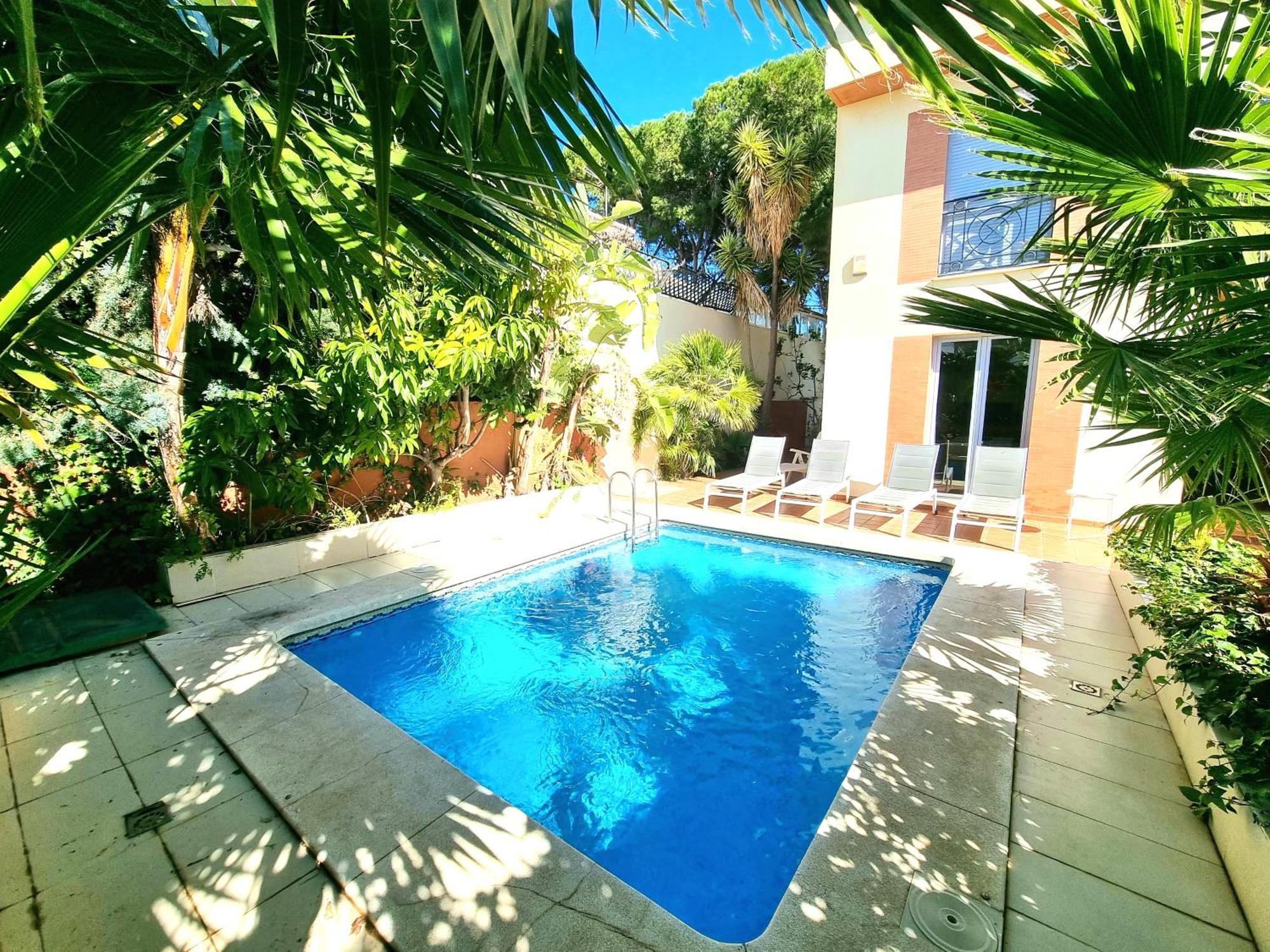 Stunning Home With Outdoor Swimmingpool, 4 Bedrooms And Wifi Benalmádena Esterno foto